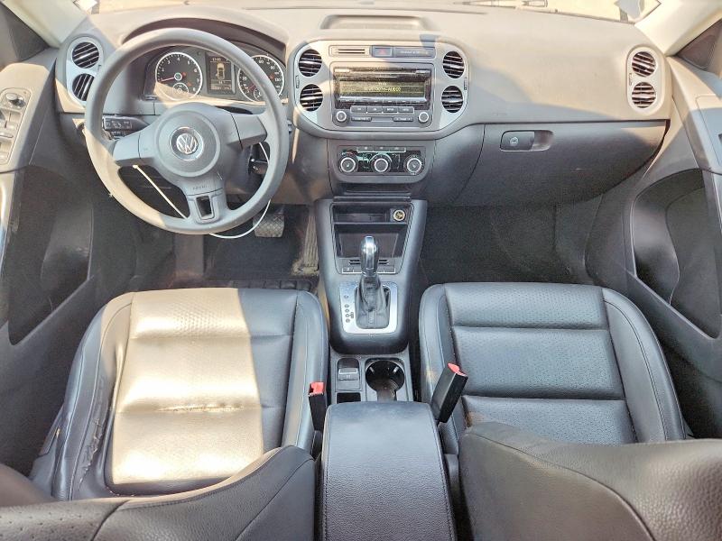 2012 Volkswagen Tiguan VIN WVGAV7AX1CW004999 COPART salvage auction — NORMAL WEAR, IA - CERTIFICATE OF TITLE, sold $1,500 on 2026-08-14 (photo 8)