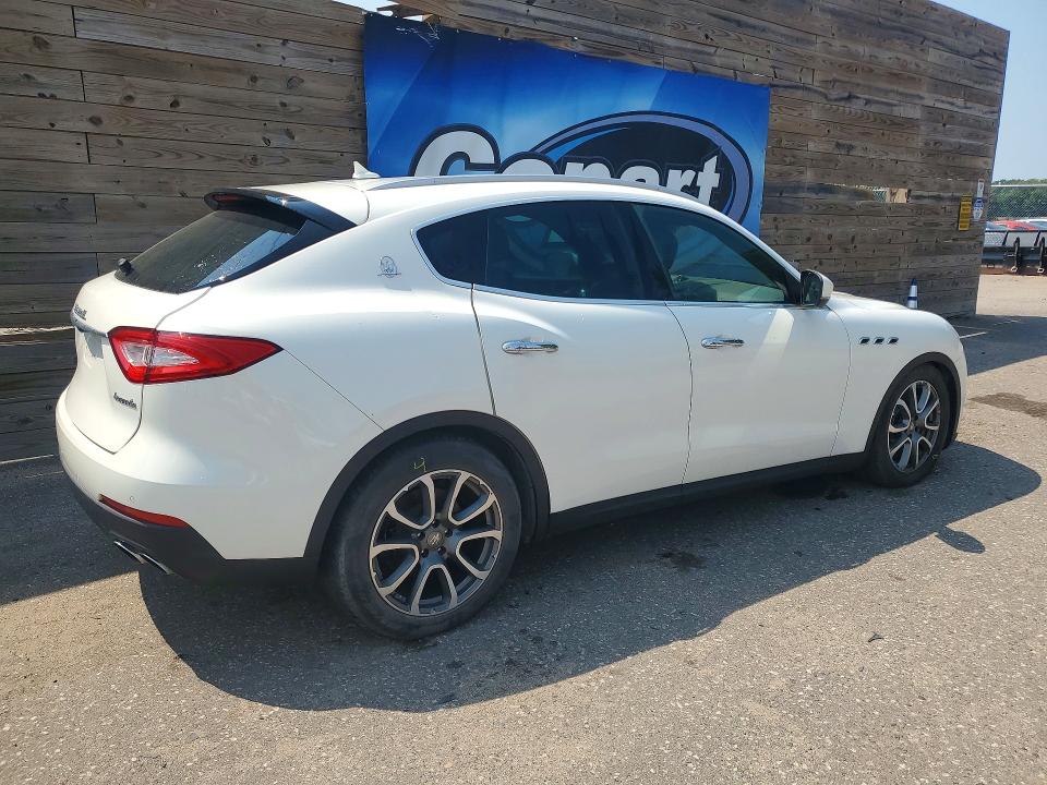 2017 Maserati Levante VIN ZN661YUA6HX236145 COPART salvage auction — MECHANICAL, TX - CERTIFICATE OF TITLE, sold $4,050 on 2026-08-11 (photo 3)
