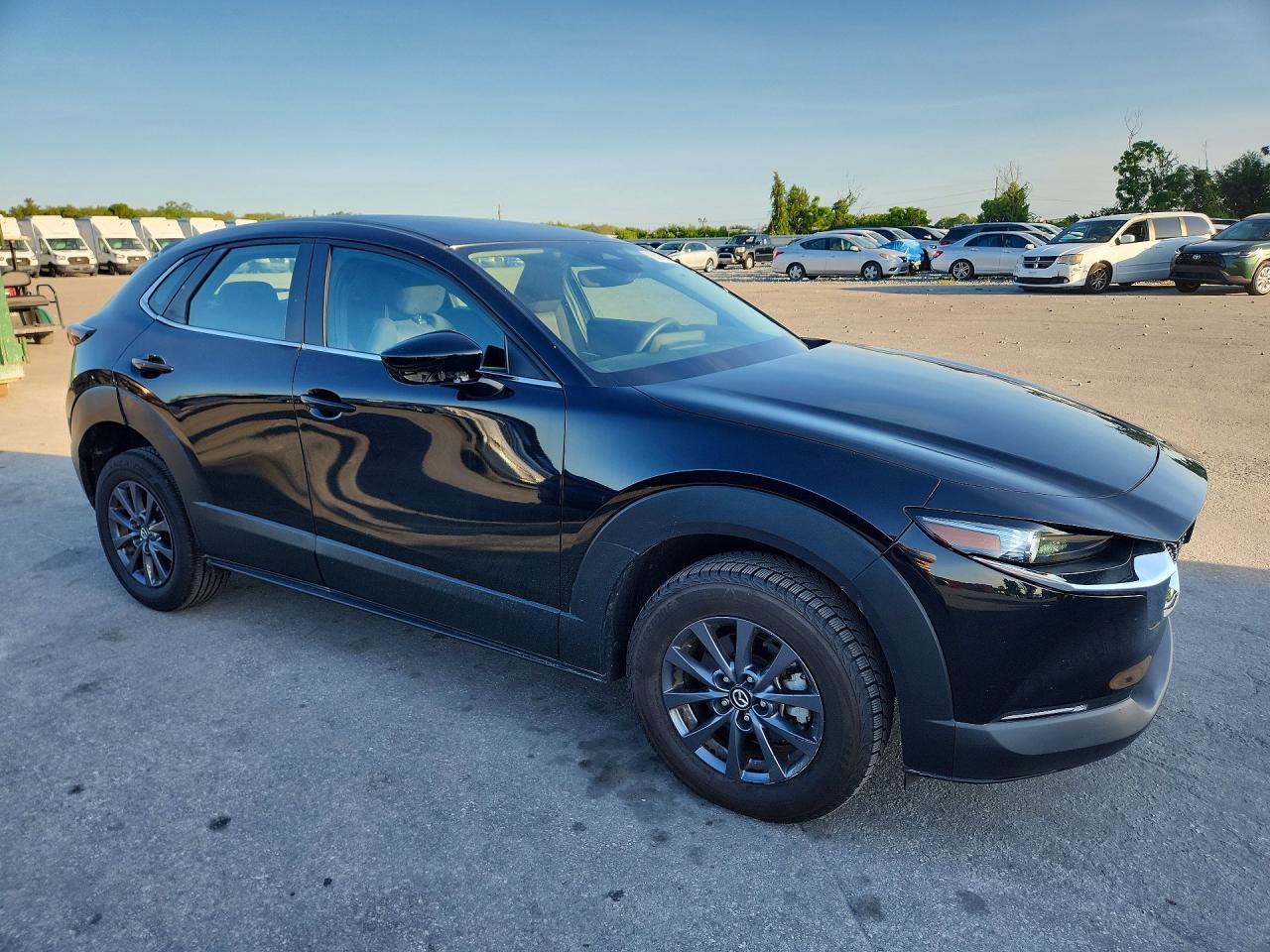 2024 Mazda Cx-30 VIN 3MVDMBAM1RM640259 COPART salvage auction — Minor Dent/Scratches, SC - CERTIFICATE OF TITLE, sold $5,900 on 2026-09-03 (photo 4)