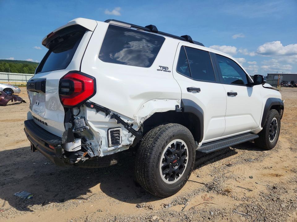 2025 Toyota 4runner VIN JTEVA5BR0S5001470 COPART salvage auction — FRONT END, AL - CERT OF TITLE-SALVAGE TITLE (P), sold $32,000 on 2026-08-21 (photo 3)