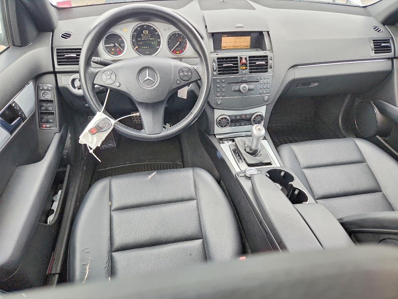 2008 Mercedes-benz C class VIN WDDGF81X98F103486 COPART salvage auction — WATER/FLOOD, CT - CERT OF TITLE-FLOOD SALVAGE, sold $625 on 2026-08-07 (photo 8)