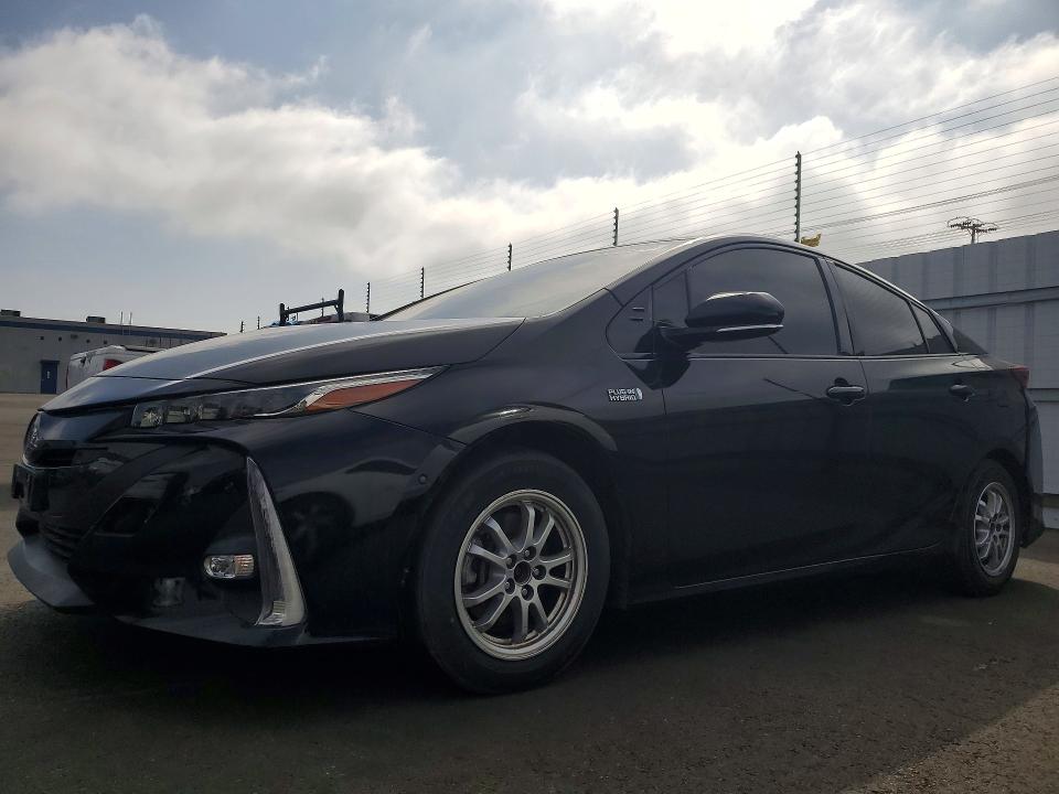 2020 Toyota Prius VIN JTDKARFP5L3154639 — COPART salvage auction photo
