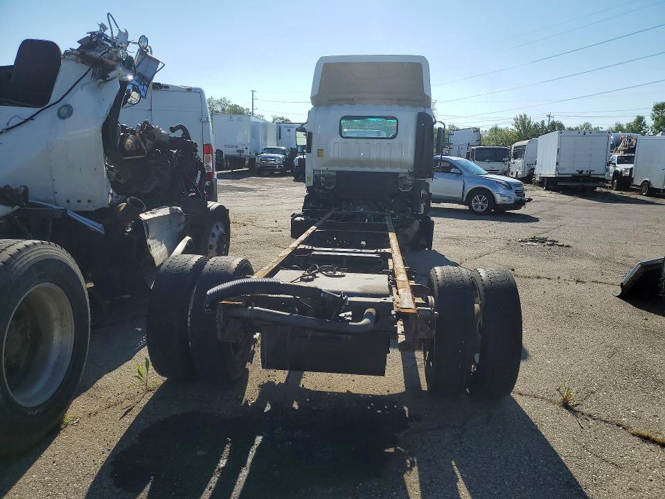2019 Isuzu Npr VIN JALE5W16XK7305933 COPART salvage auction — FRONT END, MI - CERTIFICATE OF TITLE, sold $2,900 on 2026-09-23 (photo 6)