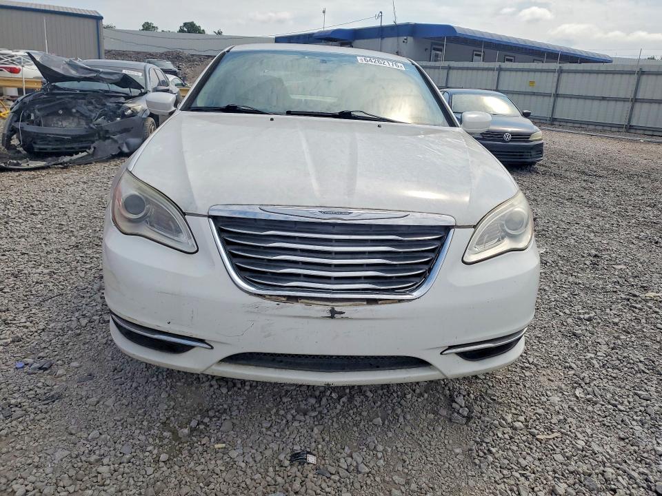 2012 Chrysler 200 VIN 1C3CCBBG9CN328975 COPART salvage auction — UNDERCARRIAGE, AL - CERTIFICATE OF TITLE, sold $225 on 2026-09-08 (photo 5)