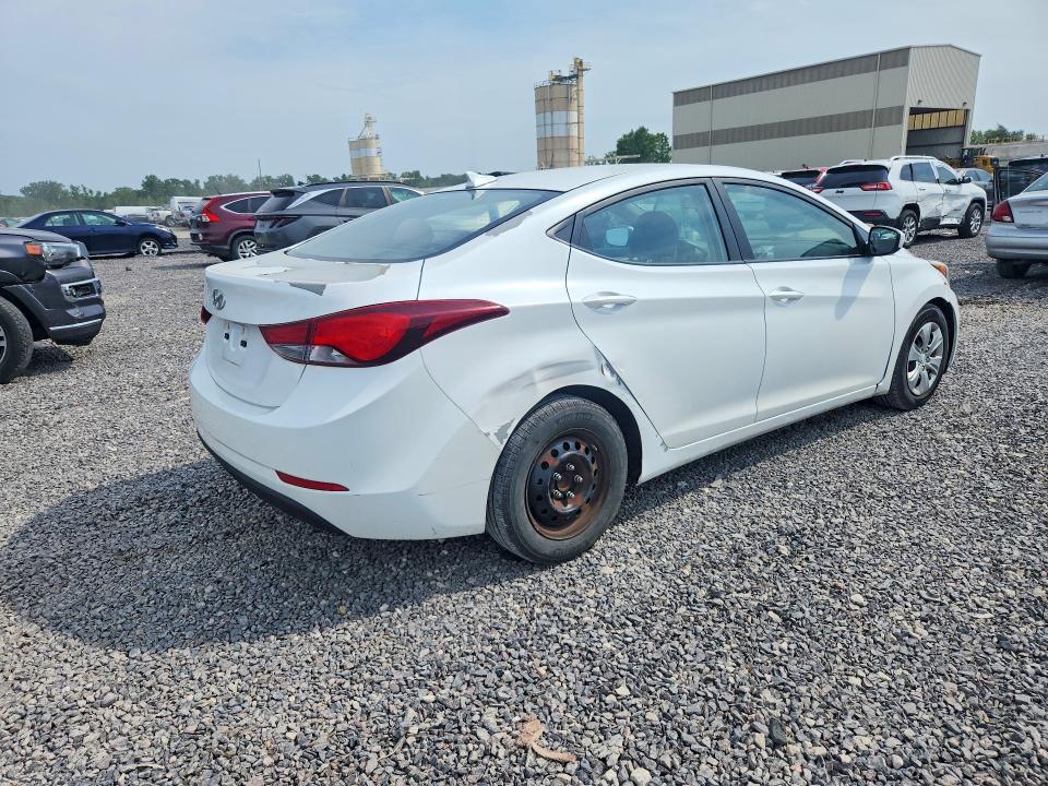 2016 Hyundai Elantra VIN 5NPDH4AE3GH701544 COPART salvage auction — SIDE, Mo - Dealer Only Clean Title, sold $1,250 on 2026-09-12 (photo 3)