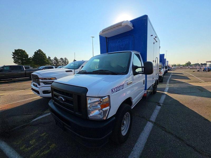 2023 Ford Econoline e350 VIN 1FDWE3FK9PDD31812 — COPART salvage auction photo