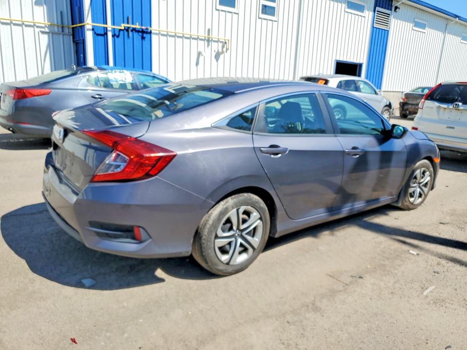 2016 Honda Civic VIN 2HGFC2F52GH001982 COPART salvage auction — REAR END, Salvage Title, sold $3,650 on 2026-08-27 (photo 3)