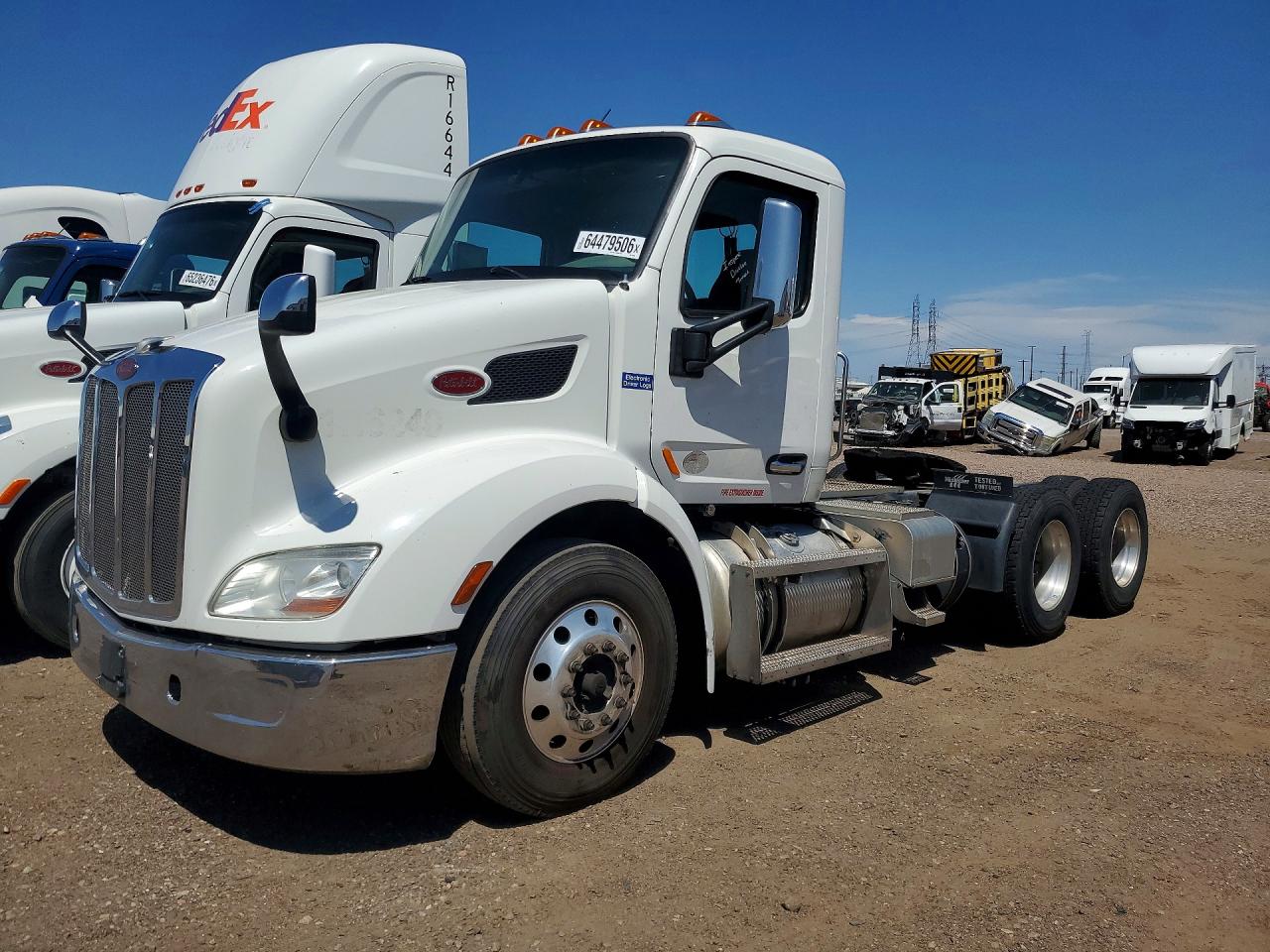 2019 Peterbilt 579 VIN 1XPBDP9X4KD630524 COPART salvage auction — Minor Dent/Scratches, AZ - CERTIFICATE OF TITLE, sold $6,200 on 2026-09-11 (photo 1)