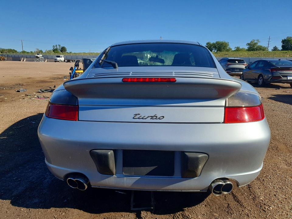 2001 Porsche 911 VIN WP0AB29901S686834 COPART salvage auction — SIDE, Co - Salvage Title, sold $24,600 on 2026-08-31 (photo 6)