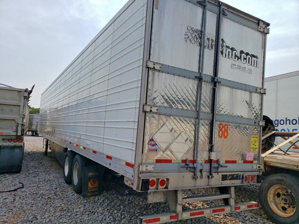 2018 Utility Vs2ra VIN 1UYVS2536J2418830 COPART salvage auction — SIDE, MN - CERT OF TITLE-SALVAGE, sold $7,200 on 2026-10-08 (photo 2)