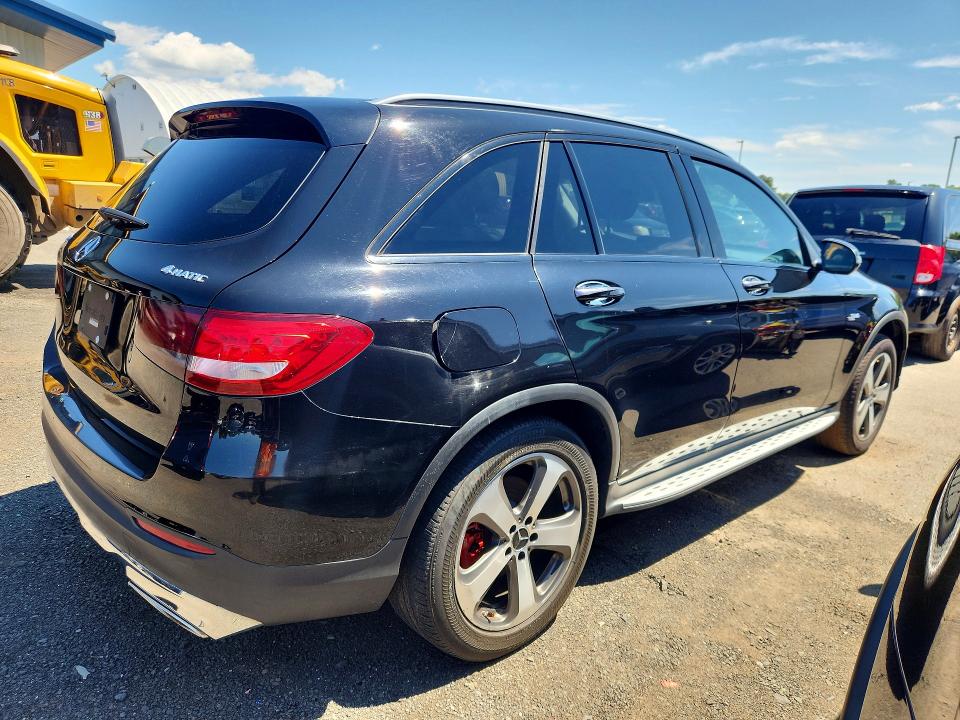 2016 Mercedes-benz Glc class VIN WDC0G4KB2GF068111 COPART salvage auction — FRONT END, RI - CERTIFICATE OF TITLE (P), sold $3,750 on 2026-08-06 (photo 3)