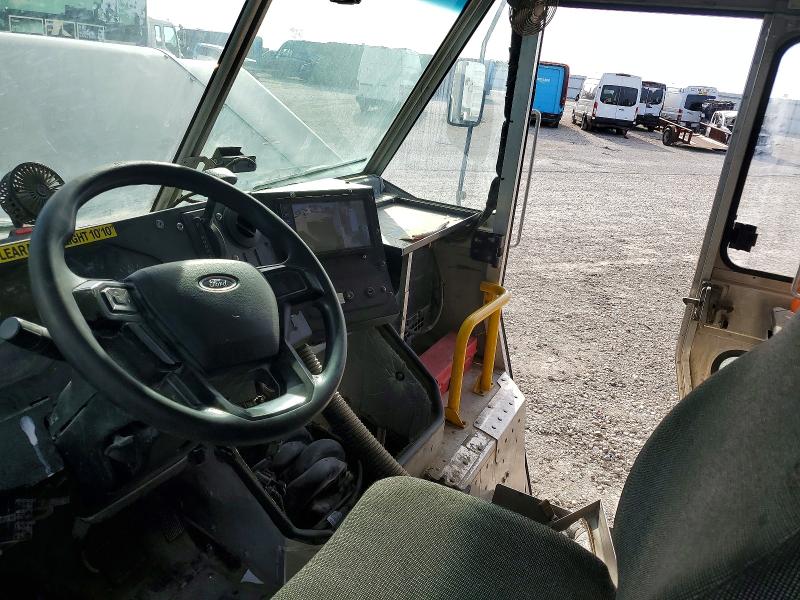 2020 Ford F59 VIN 1F65F5KN9L0A11743 COPART salvage auction — MINOR DENT/SCRATCHES, TX - CERTIFICATE OF TITLE, sold $18,000 on 2026-09-15 (photo 8)