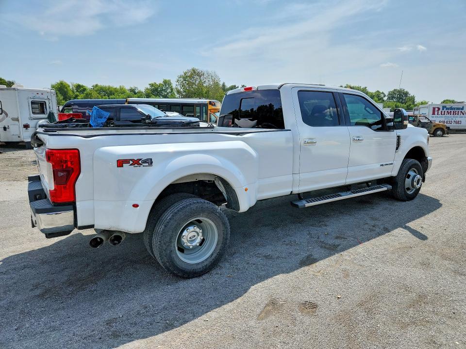 2018 Ford F350 VIN 1FT8W3DT3JEB34853 COPART salvage auction — WATER/FLOOD, Il - Salvage Cert-Flood, sold $20,100 on 2026-09-02 (photo 3)