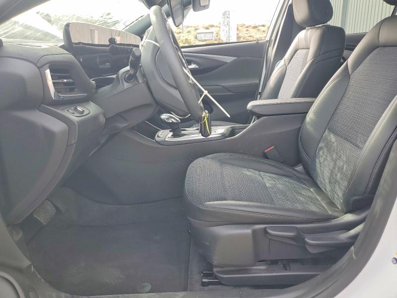 2026 Buick Envista VIN KL47LAEP6TB101340 COPART salvage auction — SIDE, FL - CERT OF TITLE-REBUILDABLE SLVG, sold $4,100 on 2026-09-09 (photo 7)