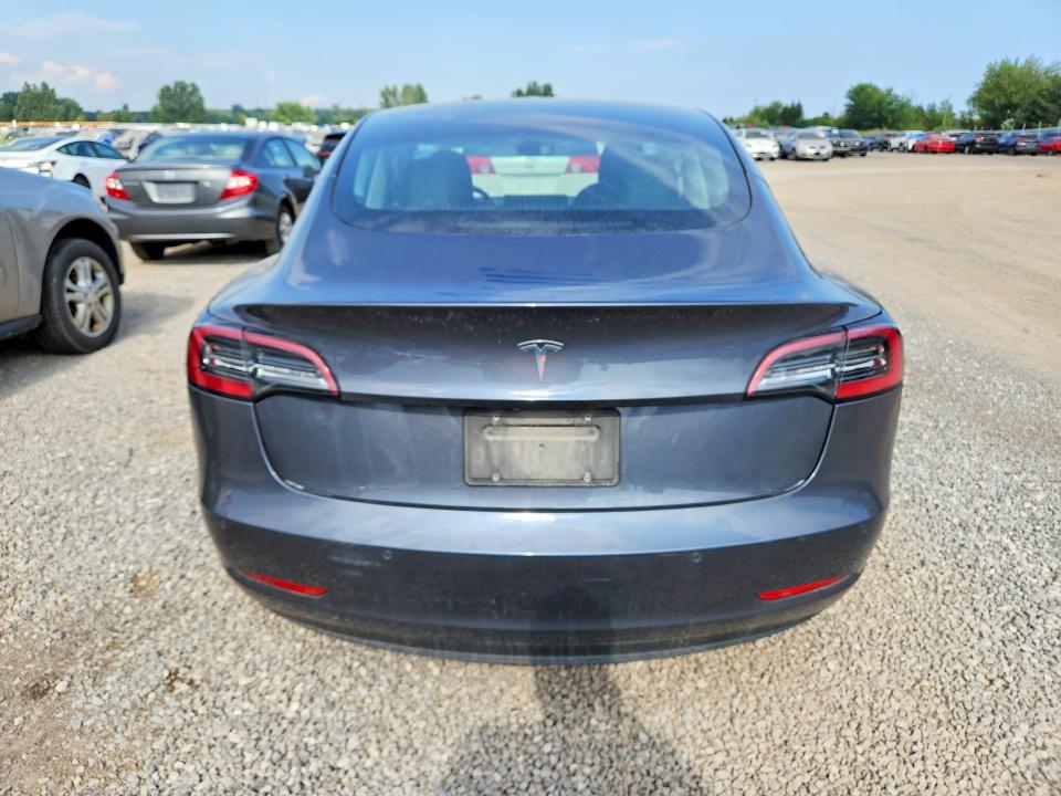 2020 Tesla Model 3 VIN 5YJ3E1EA6LF786205 COPART salvage auction — SIDE, ON - PERMIT NO BRAND - UNFIT, sold $6,500 on 2026-08-25 (photo 6)