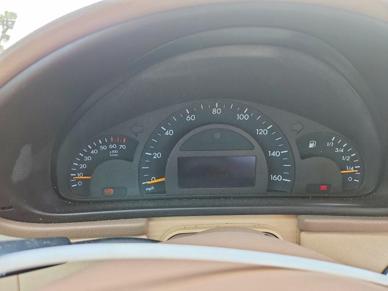 2002 Mercedes-benz C class VIN WDBRF64J32F182576 COPART salvage auction — MINOR DENT/SCRATCHES, FL - CERTIFICATE OF TITLE, sold $375 on 2026-08-21 (photo 9)