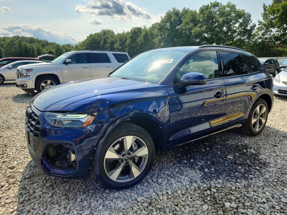 2024 Audi Q5 VIN WA1BBAFYXR2047182 — COPART salvage auction photo