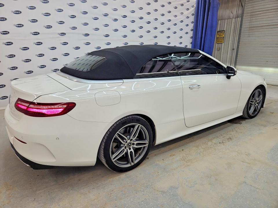 2018 Mercedes-benz E-class VIN WDD1K6FBXJF055781 COPART salvage auction — WATER/FLOOD, TX - CERT OF TITLE-REBLT SLVG FLOOD, sold $13,600 on 2026-08-18 (photo 3)