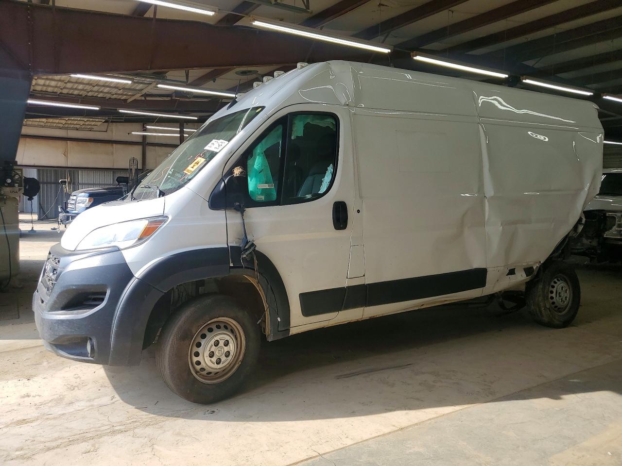 2025 Ram ProMaster 3500 VIN 3C6MRVHG3SE548565 — COPART salvage auction photo