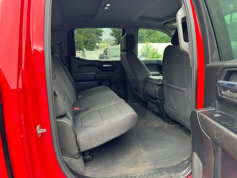 2019 Chevrolet Silverado VIN 1GCPYDEKXKZ255942 COPART salvage auction — MINOR DENT/SCRATCHES, Me - Certificate Of Title, sold $10,500 on 2026-08-31 (photo 7)