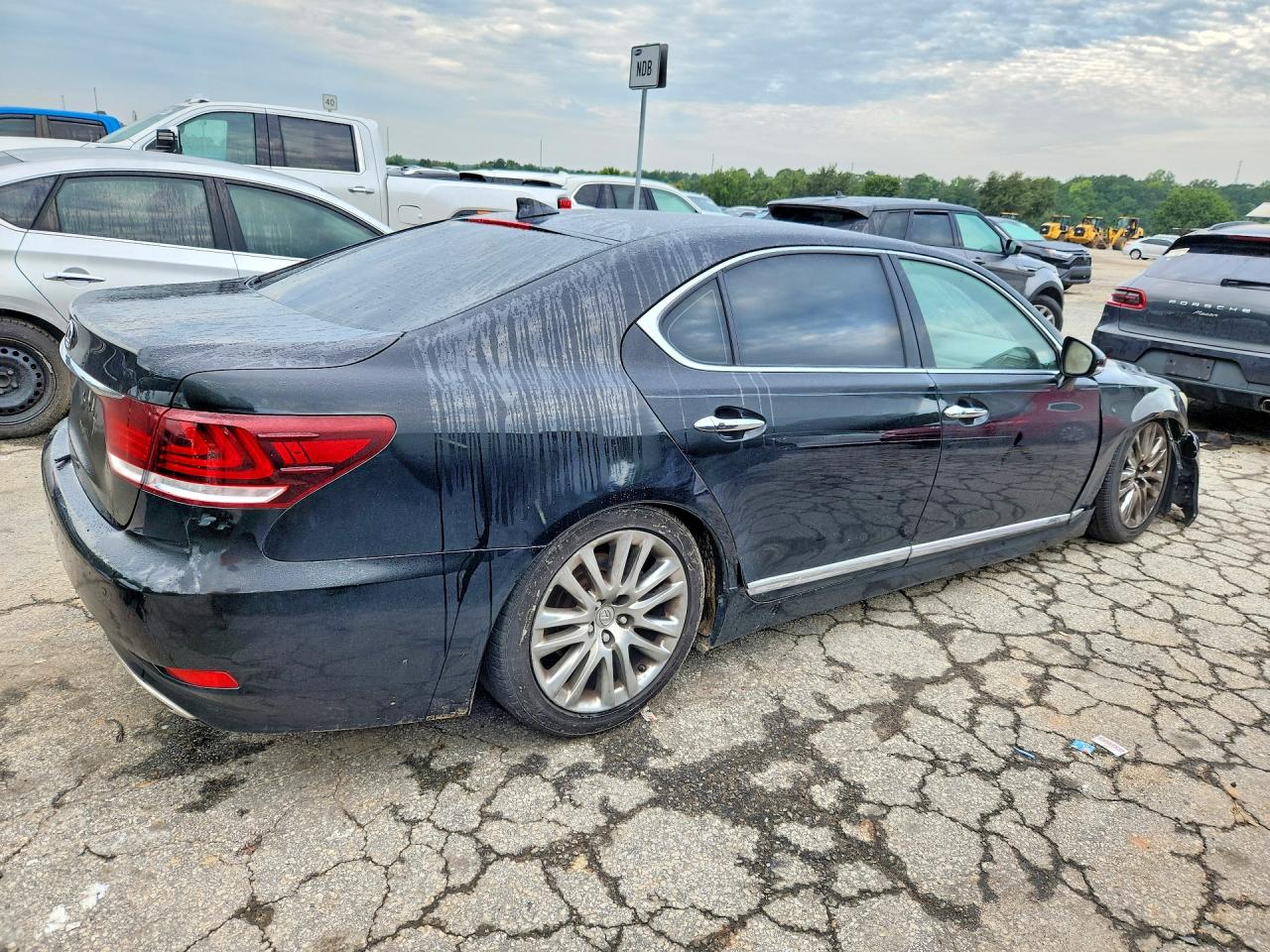 2014 Lexus Ls VIN JTHGL1EF3E5053065 COPART salvage auction — Front End, GA - CERTIFICATE OF TITLE (P), sold $5,300 on 2026-09-11 (photo 3)