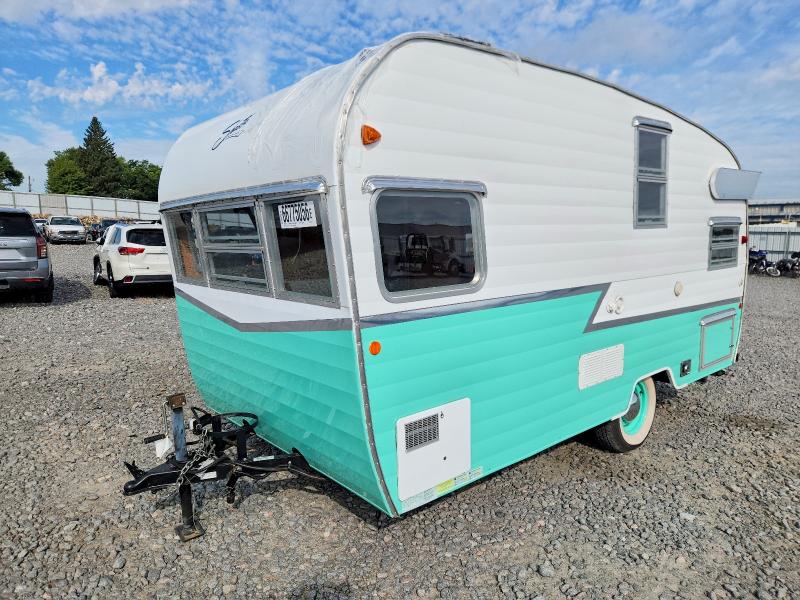 2015 Foresriver VIN 5ZT2SAEC7FE610810 COPART salvage auction — ROOF, MN - CERT OF TITLE-SALVAGE, sold $1,650 on 2026-09-10 (photo 2)
