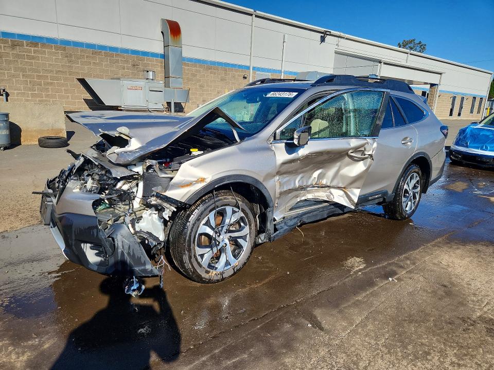 2020 Subaru Outback VIN 4S4BTANC4L3245049 COPART salvage auction — FRONT END, Salvage Title, sold $1,900 on 2026-09-04 (photo 1)