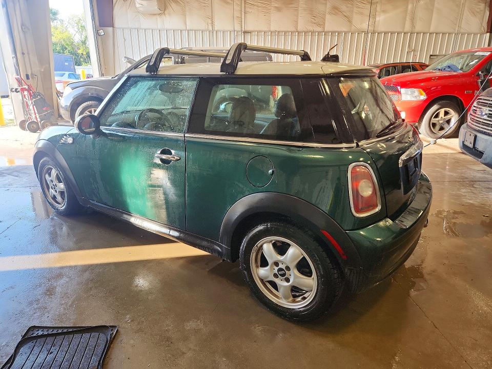 2008 Mini Cooper VIN WMWMF33588TU68705 COPART salvage auction — HAIL, Wi - Junked Vehicle Bill Of Sale, sold $525 on 2026-08-24 (photo 2)