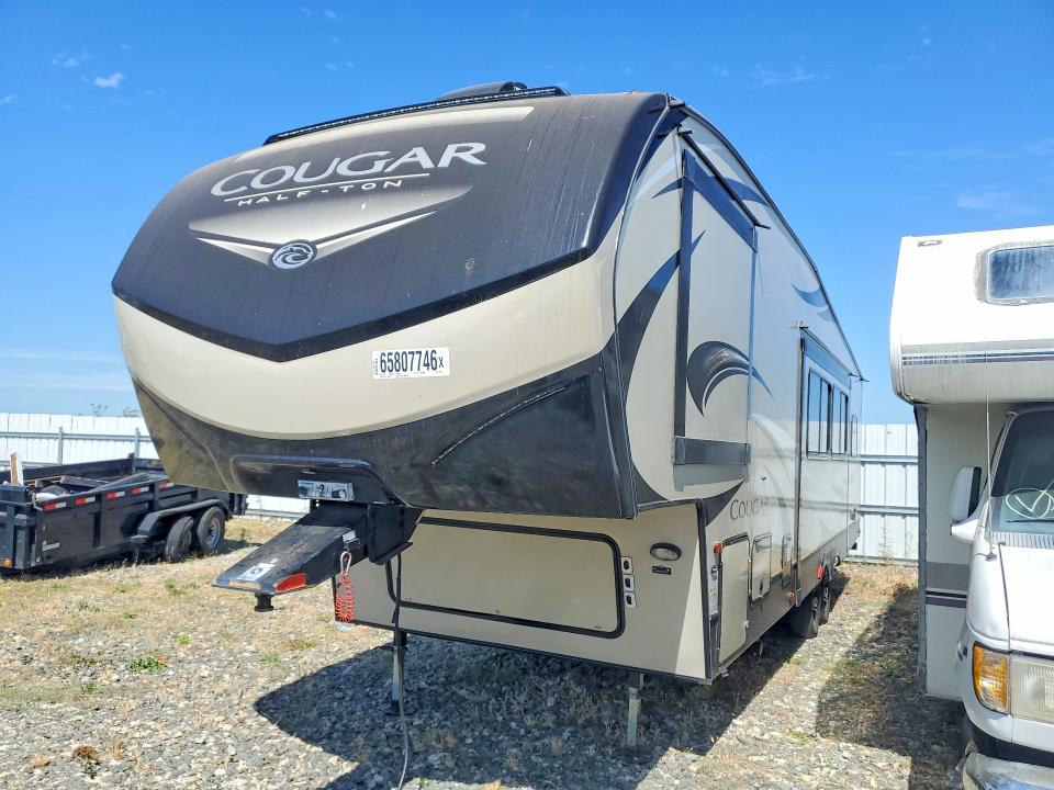 2018 Keystone Cougar VIN 4YDF29R21JC512201 — COPART salvage auction photo