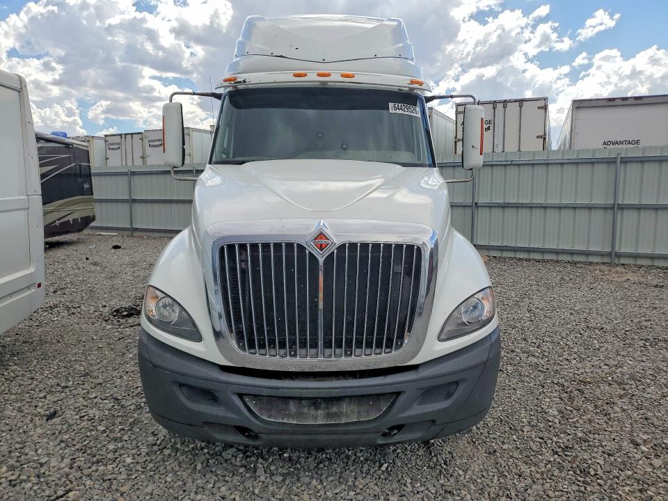 2016 International Lf687 Semi Truck VIN 3HSDJSNR6GN074260 COPART salvage auction — SIDE, Fl - Certificate Of Title (P), sold $1,000 on 2026-09-10 (photo 5)