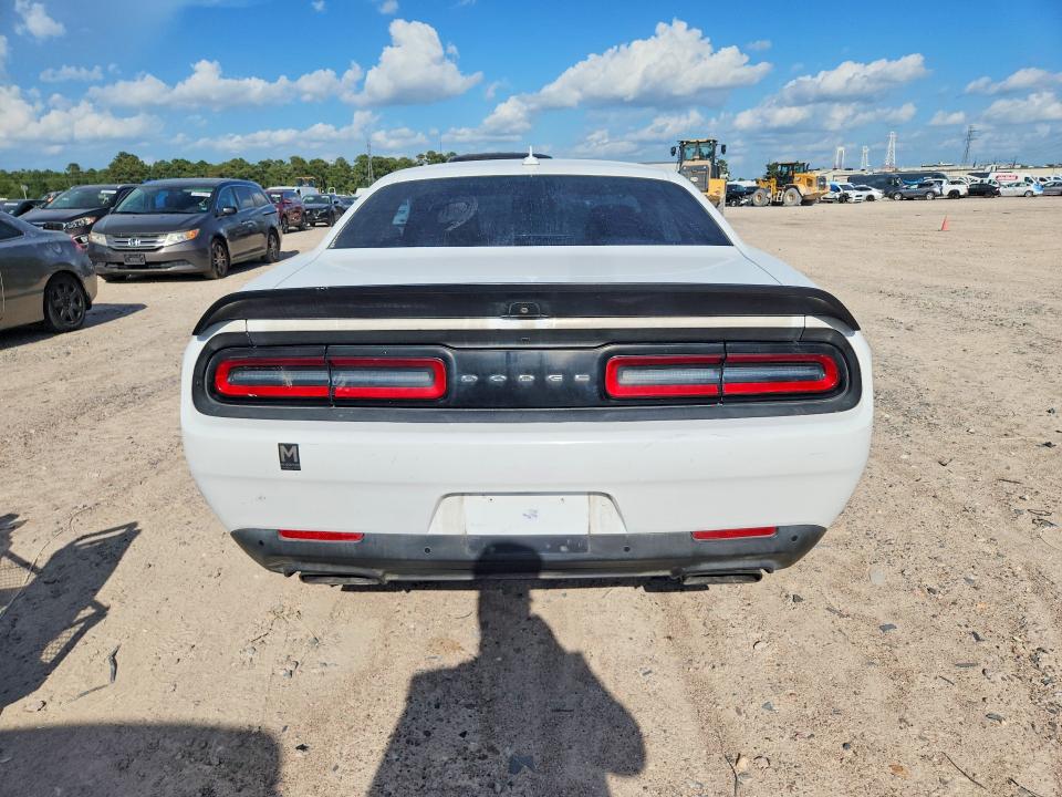 2019 Dodge Challenger VIN 2C3CDZFJ3KH624867 COPART salvage auction — WATER/FLOOD, Tx - Salvage Title-Flood Damage, sold $11,100 on 2026-08-21 (photo 6)