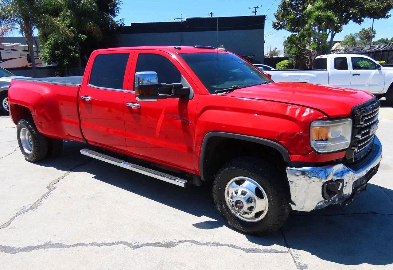 2016 GMC Sierra VIN 1GT42XE82GF226308 — COPART salvage auction photo
