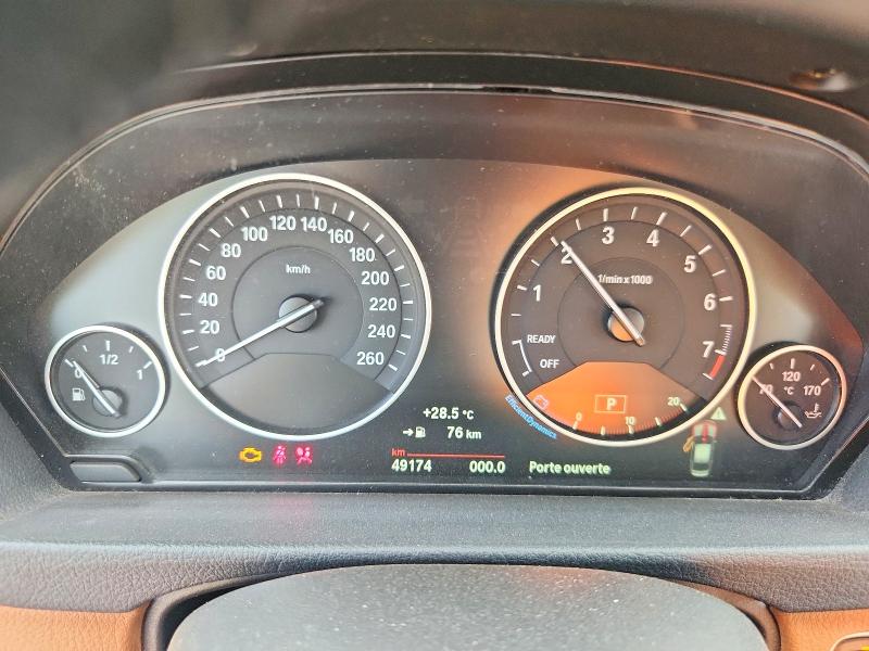 2016 BMW 3er VIN WBA8E3G53GNT77262 COPART salvage auction — FRONT END, Qc - Gravement Accidente, sold $375 on 2026-09-08 (photo 9)