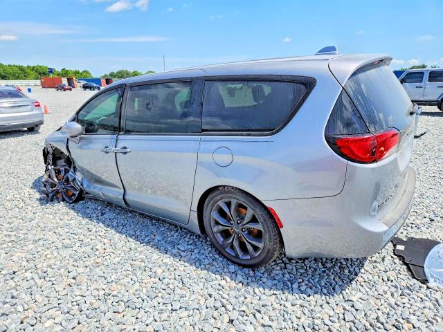 2020 Chrysler Pacifica VIN 2C4RC1FG8LR120079 COPART salvage auction — FRONT END, AZ - CERT OF TITLE - SALVAGE, sold $2,800 on 2026-09-03 (photo 2)