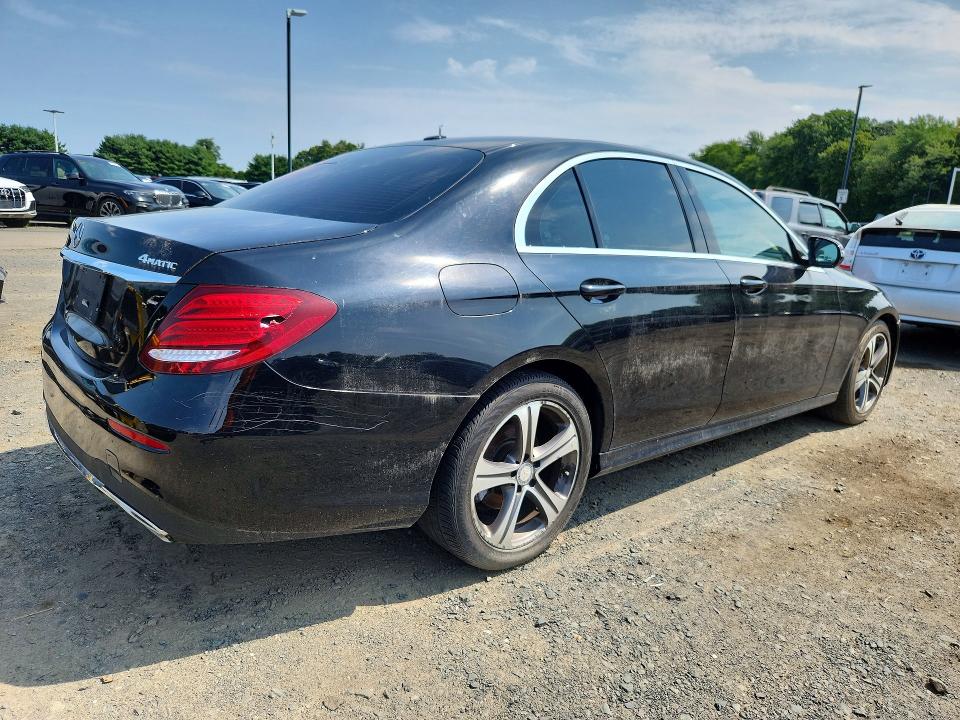 2017 Mercedes-benz E-klasse VIN WDDZF4KB1HA085924 COPART salvage auction — FRONT END, Ma - Certificate Of Title (P), sold $550 on 2026-08-13 (photo 3)