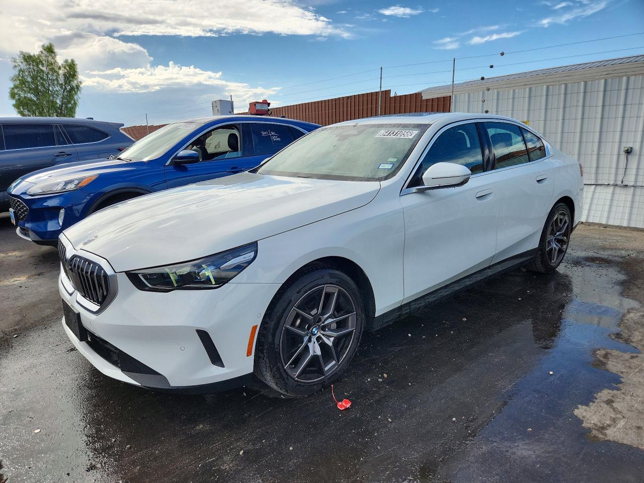 2026 BMW 5 Series VIN WBA43FJ05TCV65080 — COPART salvage auction photo