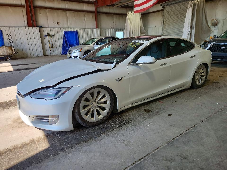2020 Tesla Model s VIN 5YJSA1E24LF359444 — COPART salvage auction photo