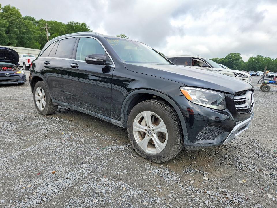 2017 Mercedes-benz Glc VIN WDC0G4JB7HV011024 COPART salvage auction — MINOR DENT/SCRATCHES, Nc - Dealer Only Clean Title (P), sold $6,300 on 2026-08-12 (photo 4)