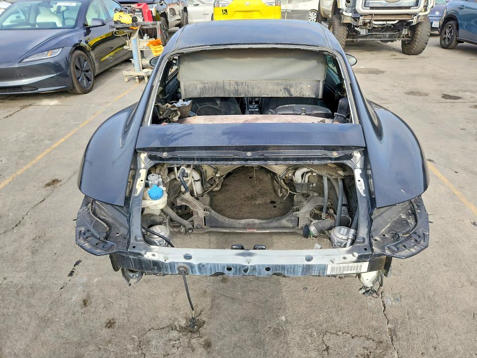 2007 Porsche 911 VIN WP0AD29927S783858 COPART salvage auction — STRIPPED, CA - DIS/DLR/EXP ONLY LIEN PAPERS, sold $7,900 on 2026-08-12 (photo 6)