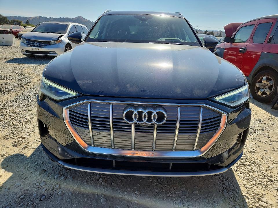 2019 Audi E-tron VIN WA1VABGE3KB022561 COPART salvage auction — FRONT END, Ca - Salvage Certificate, sold $15,700 on 2026-08-18 (photo 5)