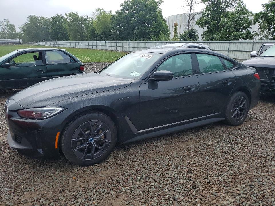 2023 BMW I4 VIN WBY43AW04PFP61836 COPART salvage auction — MINOR DENT/SCRATCHES, Salvage Title, sold $14,700 on 2026-08-24 (photo 1)