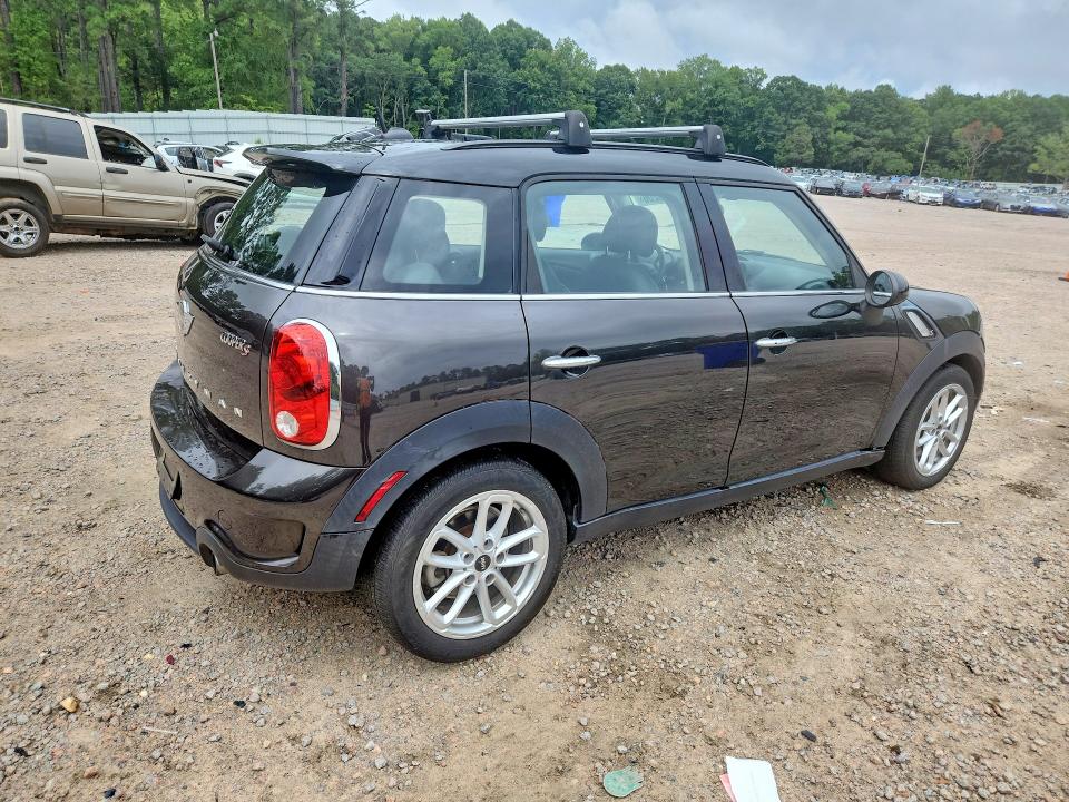 2015 Mini Cooper VIN WMWZC3C52FWT04473 COPART salvage auction — WATER/FLOOD, Nc - Salvage Certificate Of Title, sold $625 on 2026-08-14 (photo 3)
