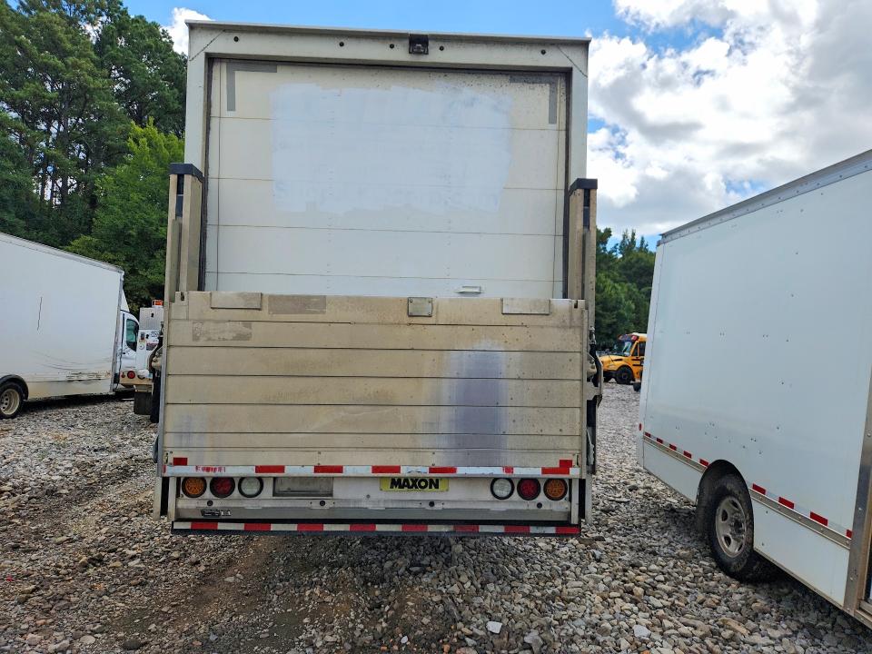 2023 Isuzu VIN 54DC4W1D3PS206882 COPART salvage auction — NORMAL WEAR, Ms - Certificate Of Title, sold $10,400 on 2026-09-04 (photo 6)