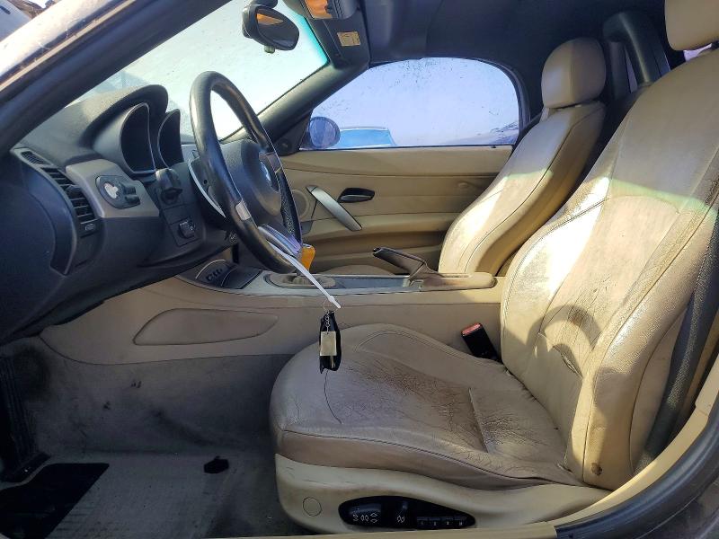 2003 BMW Z4 VIN 4USBT33443LR61634 COPART salvage auction — FRONT END, CA - APP FOR DUP CLEAN OR AC, sold $425 on 2026-10-06 (photo 7)