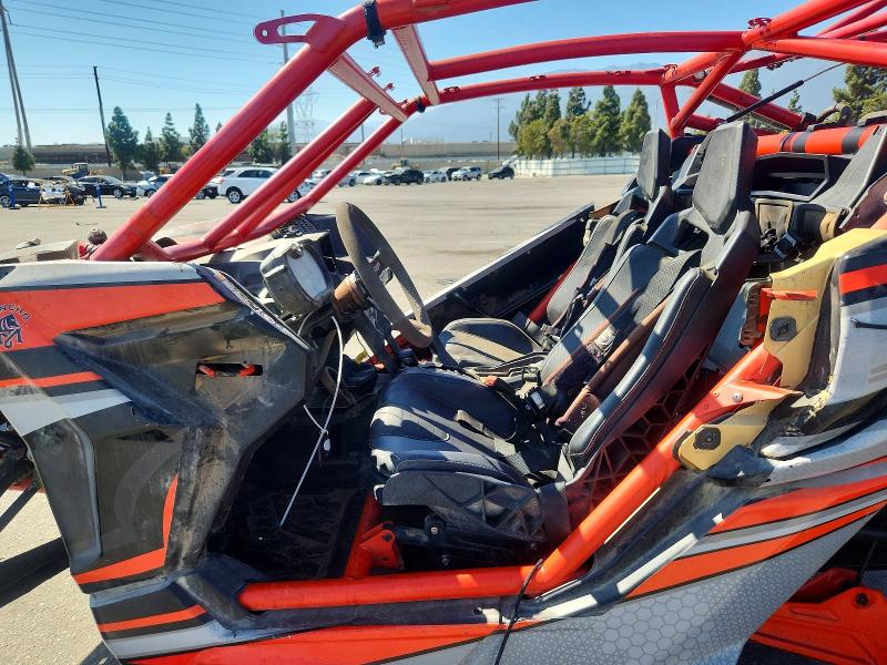 2017 Can-am Maverick x3 VIN 3JBVXAW49HK002581 COPART salvage auction — ALL OVER, Ca - Salvage Certificate, sold $4,000 on 2026-09-03 (photo 9)