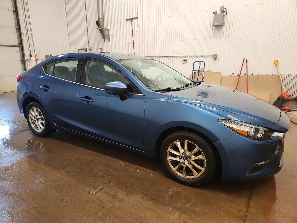 2018 Mazda 3 VIN JM1BN1V78J1161908 COPART salvage auction — MINOR DENT/SCRATCHES, NB - CLEAN TITLE (P), sold $7,500 on 2026-09-16 (photo 4)