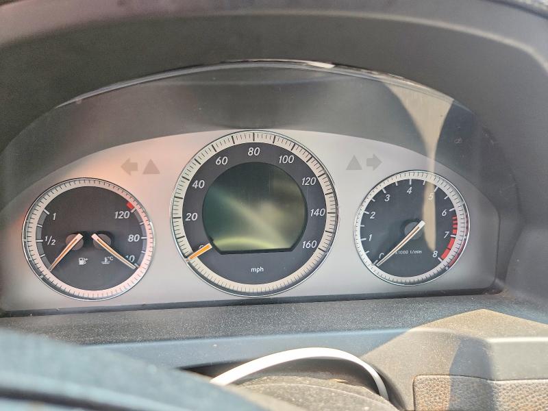 2008 Mercedes-benz C class VIN WDDGF54X98F173967 COPART salvage auction — MINOR DENT/SCRATCHES, CA - CERTIFICATE OF TITLE, sold $300 on 2026-08-10 (photo 9)
