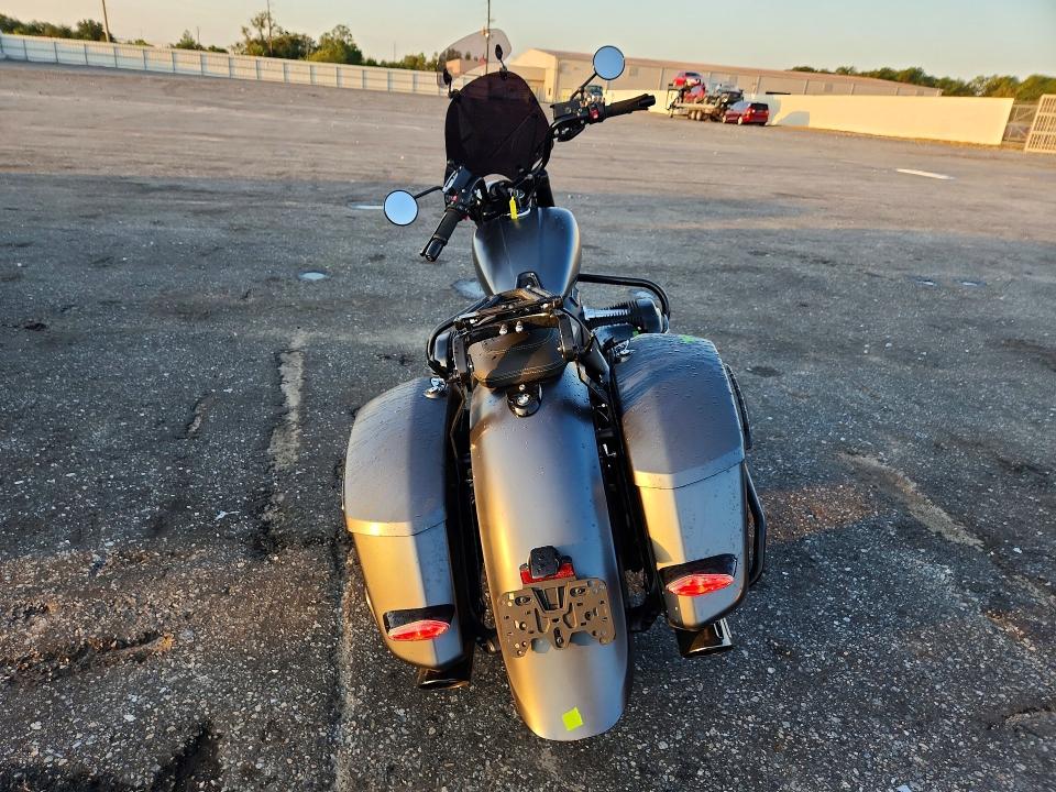 2024 BMW R VIN WB10N6301R6H79628 COPART salvage auction — FRONT END, FL - CERTIFICATE OF DESTRUCTION, sold $10,200 on 2026-08-27 (photo 4)