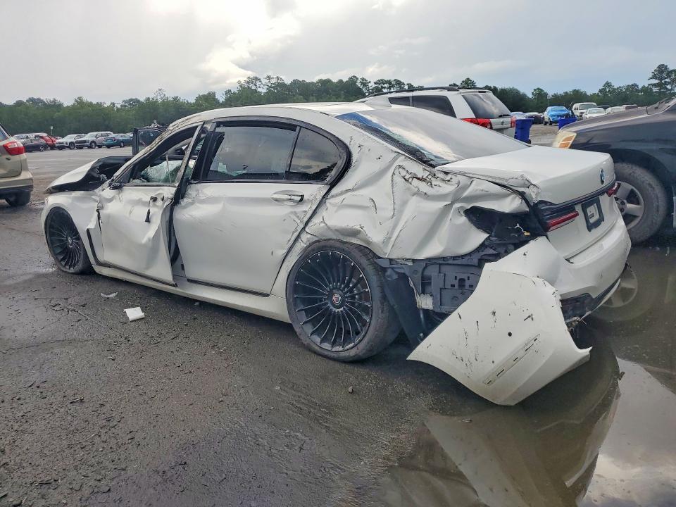 2022 BMW 7 series VIN WBA7U2C04NCH44975 COPART salvage auction — ALL OVER, GA - BILL OF SALE, sold $5,700 on 2026-08-20 (photo 2)