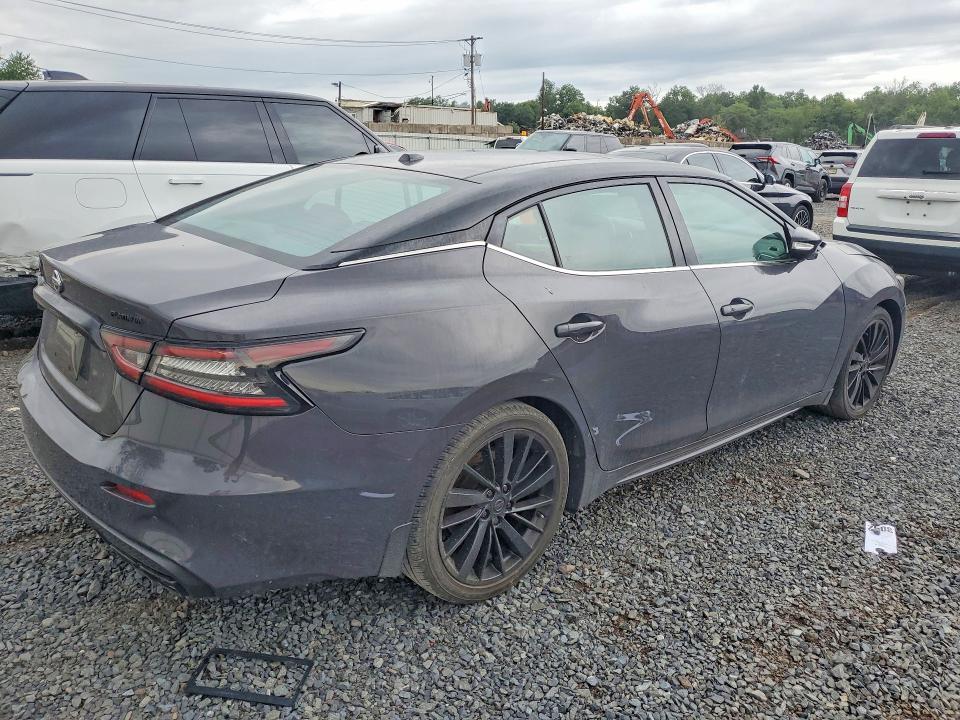 2021 Nissan Maxima VIN 1N4AA6FVXMC501494 COPART salvage auction — MINOR DENT/SCRATCHES, Salvage Title, sold $12,800 on 2026-08-21 (photo 3)